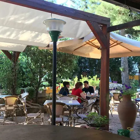 מלון דירות Monolocale 3*