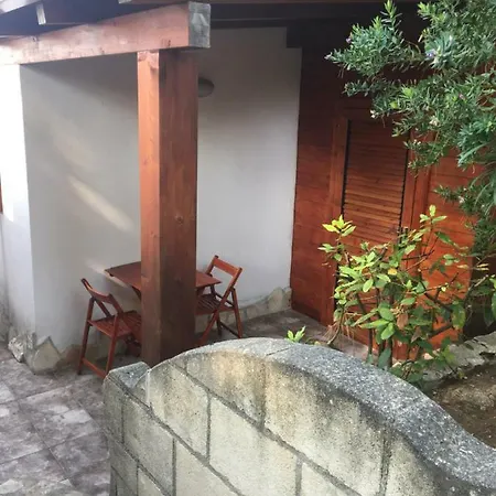 Apartmanhotel Monolocale 3*